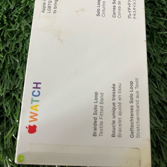 Apple watch 40MM pride edition braided solo loop size 9 - Picture 2 of 3